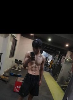 Hornyteen - Male escort in Kochi Photo 1 of 2