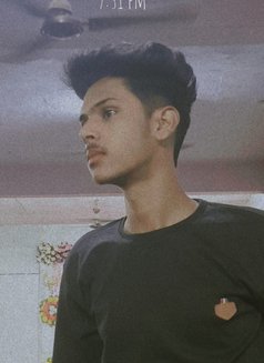 Sahil - Male escort in New Delhi Photo 2 of 3