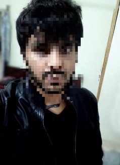 Ravi07 Corporate Guy - Male एस्कॉर्ट in New Delhi Photo 3 of 3