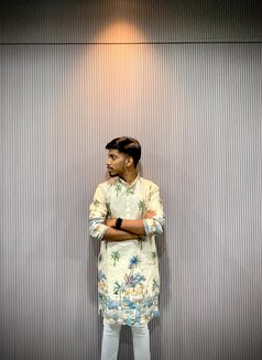 Pranav - Male adult performer in Vadodara Photo 2 of 4