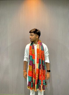 Pranav - Male adult performer in Vadodara Photo 3 of 4