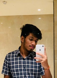 Pranav - Male adult performer in Vadodara Photo 4 of 4