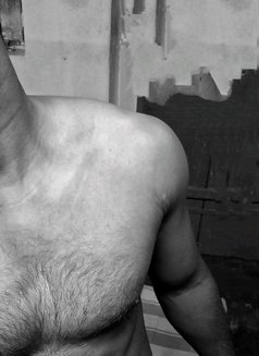 Deepak - Male escort in Ludhiana Photo 2 of 2