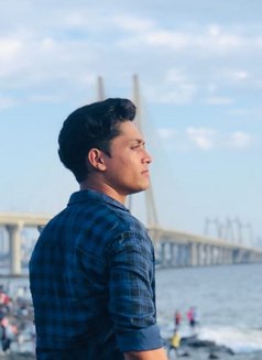 Rohit - Male escort in Mumbai Photo 9 of 13