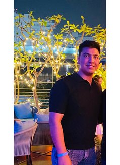 Aryan - Male escort in New Delhi Photo 2 of 3