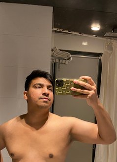 Aryan - Male escort in New Delhi Photo 3 of 3