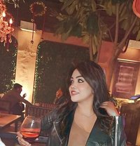 Pay When You Meet - एस्कॉर्ट in New Delhi