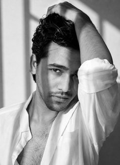 Pratham Singh - Male escort in Mumbai Photo 2 of 6