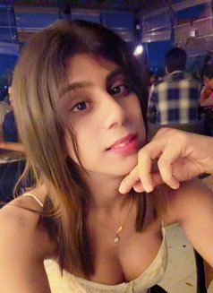 Dora - Transsexual escort in Bangalore Photo 6 of 8