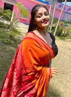 Dimple - எஸ்கார்ட் in Hyderabad Photo 1 of 3