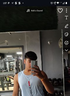 Laksh - Male escort in New Delhi Photo 4 of 4