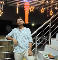 Deep - Male escort in Surat