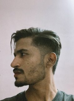 Abhi - Male escort in Pune Photo 1 of 5