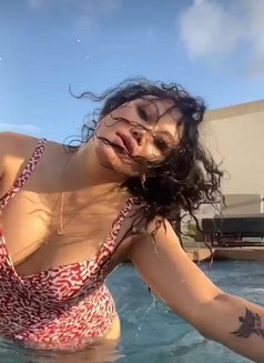 Lara Alexandra - Transsexual एस्कॉर्ट in Bangalore Photo 2 of 2