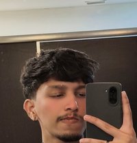 Pratik - Male एस्कॉर्ट in Mumbai