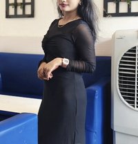 Rose - ఎస్కార్ట్ in Kozhikode