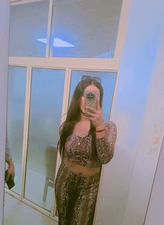 Amishasingh - Transsexual escort in Gurgaon Photo 9 of 12