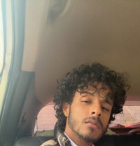 Aaru - Male எஸ்கார்ட் in Chandigarh