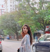 Call Girl in Mahipalpur - एस्कॉर्ट in New Delhi