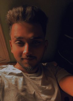 Prashanth Prashu - Male বয়স্ক পারফর্মার in Bangalore Photo 1 of 2