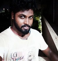 White - Male एस्कॉर्ट in Bangalore