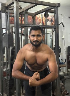 Itsloverboy - Male escort in Noida Photo 1 of 3