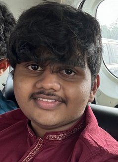 Nikhil - Male escort in Mumbai Photo 2 of 3