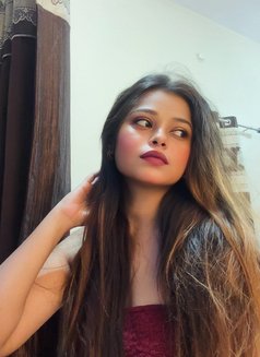 No Advance Home and Hotel Independent - एस्कॉर्ट in Kolkata Photo 2 of 4