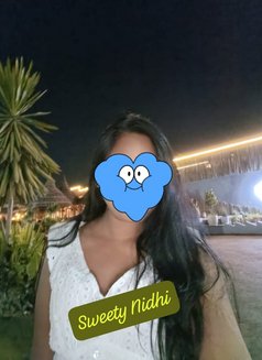 Sweetynidhi - एस्कॉर्ट in Bangalore Photo 2 of 2