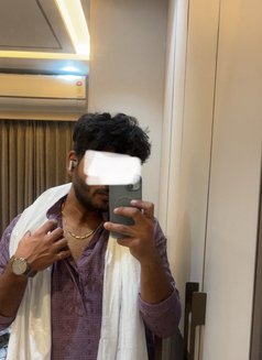 Captain - Male escort in Mumbai Photo 4 of 4