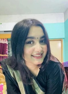 Saniyakumari2222o - escort in Noida Photo 1 of 3