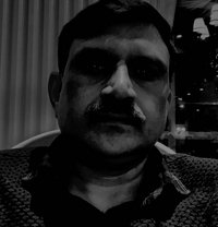 Rimmu - Male সঙ্গী in Noida Photo 2 of 2