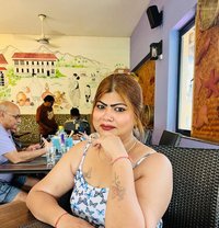 Tracyrode - எஸ்கார்ட் in Pune