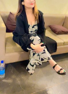 Zara - escort in Chennai Photo 3 of 3