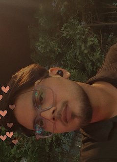 Aryan - Male escort in Kolkata Photo 4 of 7