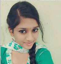 Divya Sharma - এস্কর্ট in Chennai