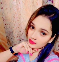 Pallavi - escort in New Delhi Photo 1 of 4