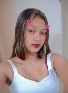 Pallavi - escort in New Delhi Photo 3 of 4