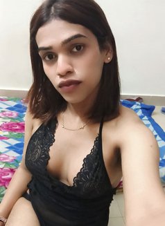 Ananya - Transsexual escort in Bangalore Photo 2 of 5