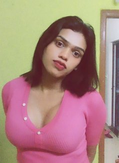 Ananya - Transsexual escort in Bangalore Photo 3 of 5