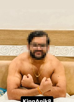 The Elite Bull 7 Inch (Kinganik8) - Male எஸ்கார்ட் in Mumbai Photo 3 of 3