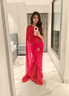 Kiara Srivastava - एस्कॉर्ट in Navi Mumbai Photo 5 of 8