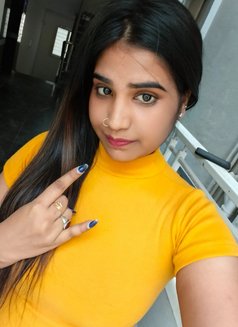 Niharika Independent Girl - এস্কর্ট in Bangalore Photo 1 of 1