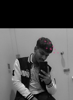 Nishit Ranjan - Male యాక్టర్ in Bangalore Photo 1 of 1