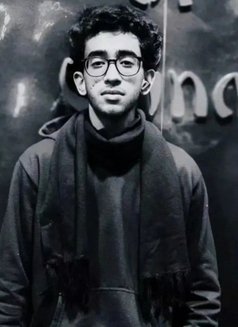 Richard - Male escort in Kolkata Photo 4 of 5