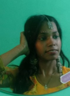 Simran - adult performer in New Delhi Photo 2 of 4