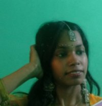 Simran - முதியோருக்கான நடிப்பாளர் in New Delhi