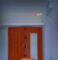 Kiwikiwih - escort in Pondicherry