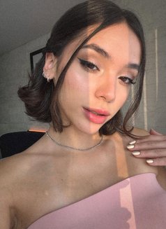 Diana Cruzz - எஸ்கார்ட் in Mumbai Photo 2 of 5