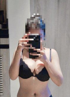 Zeena Independent (Cam & Real Meet ) - एस्कॉर्ट in Mumbai Photo 6 of 15